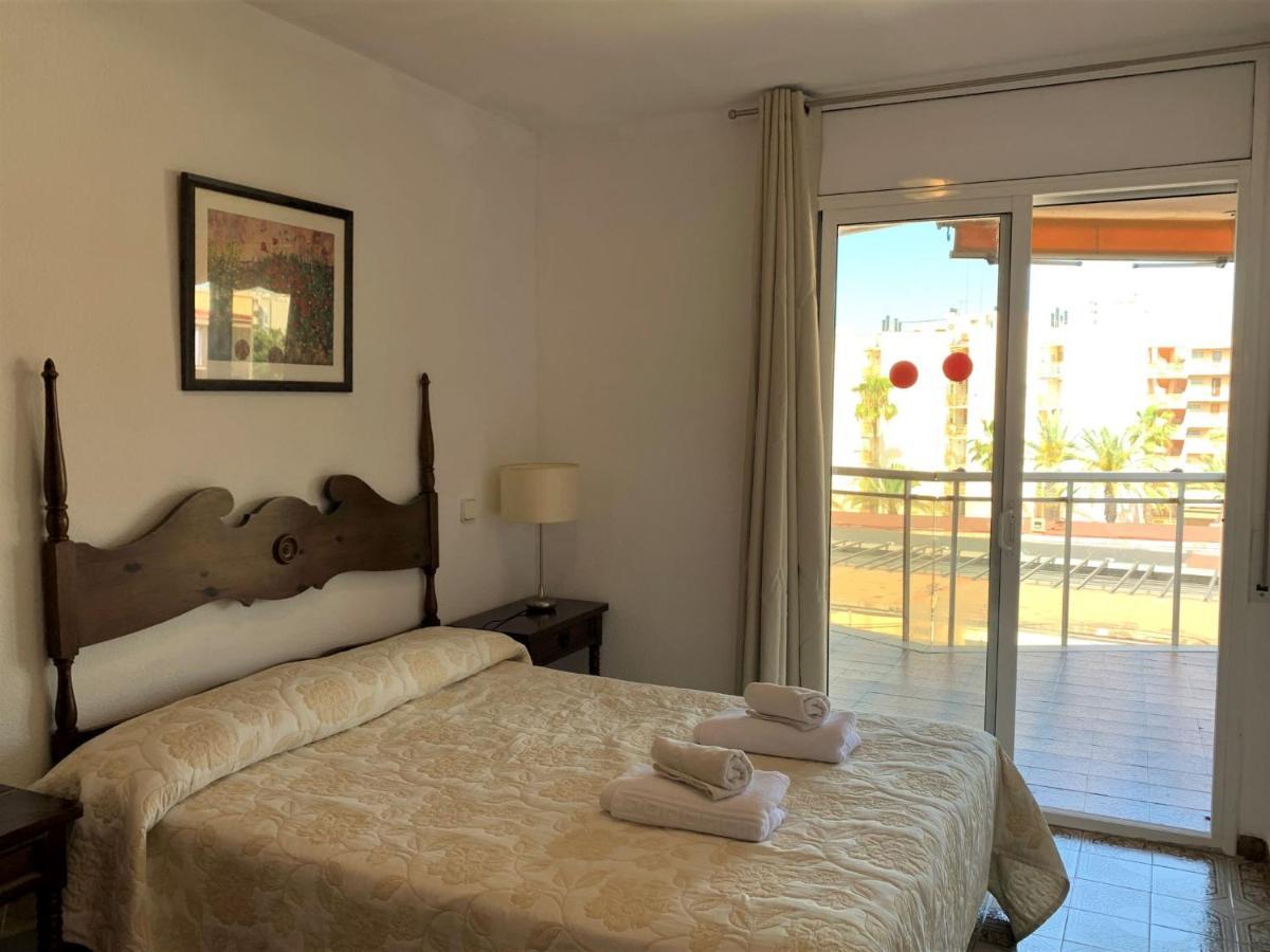 El Pinar Fuente Luminosa Daire Salou Dış mekan fotoğraf